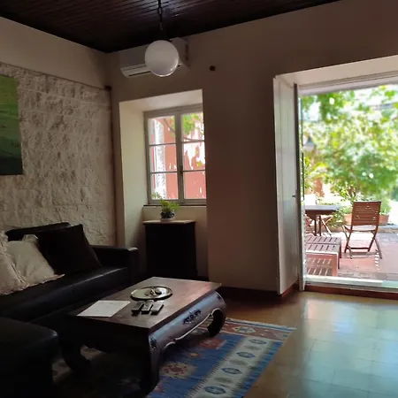 Townhome With Private Garden Tavira